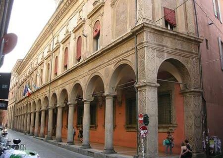 Bologna, il consiglio provinciale unanime contro l'omofobia - bologna provinciaBASE 1 - Gay.it Archivio