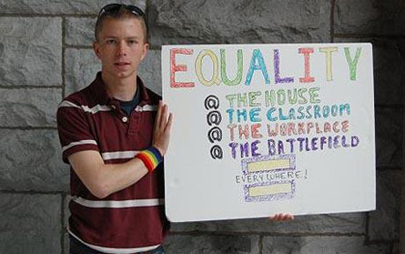 Il soldato gay che ha inguaiato gli Usa rischia la morte - bradleymanningF1 - Gay.it Archivio
