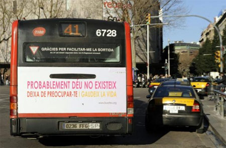 Bus Ateo: la campagna sbarca in Italia, a partire da Genova - busateoF3 - Gay.it Archivio
