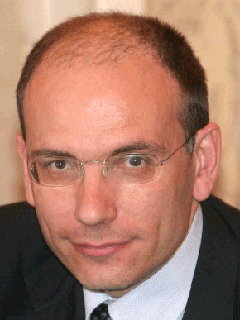 PD e diritti gay: cosa propongono i candidati? - candidatipdunioniF4 - Gay.it Archivio