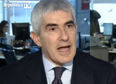 Casini: "Dopo le nozze vorranno i figli. Adozione è inquietante" - casiniinquietanteBASE 1 - Gay.it Archivio