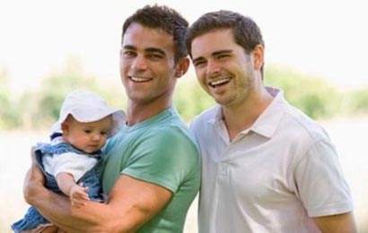 Egoisti? No, le coppie dello stesso sesso sono genitori migliori - cassazione bambiniF2 - Gay.it Archivio