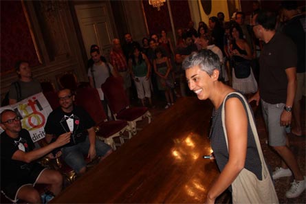 Genitore invece di mamma e papà: la proposta arriva a Bologna - cathy la torreF2 - Gay.it Archivio