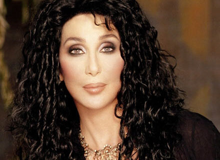 Cher dice no alla Russia: non aprirà le Olimpiadi di Sochi - cher russia 1 - Gay.it Archivio