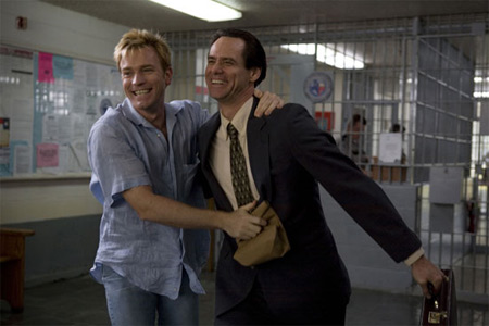 Il "Colpo di fulmine" tra Carrey e McGregor arriva in Italia - colpo di fulmineF5 - Gay.it Archivio