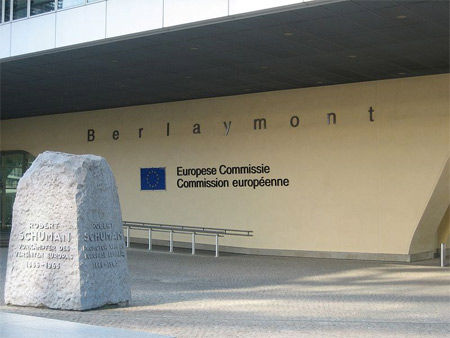 Maria Luisa e Nikita: i due casi in Europa e a Montecitorio - commissioneuropa - Gay.it Archivio