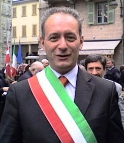 "Quello gay non è un buon esempio": comune nega patrocinio - comoglF2 - Gay.it Archivio