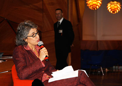 Conferenza famiglia, politici al massacro di quella gay - conciagrilloF2 - Gay.it Archivio