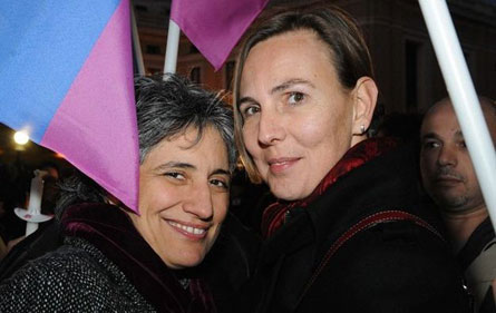 Camera, Scilipoti invia fiori a Concia: frainteso su gay - conciasposa F1 - Gay.it Archivio