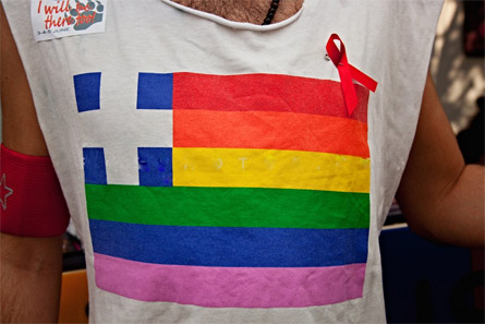 La Grecia potrebbe approvare le unioni civili gay: la chiesa minaccia - coppie grecia - Gay.it Archivio