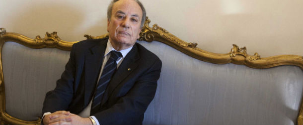 Presidente della Consulta "sgrida" il Parlamento su coppie di fatto - cortecost2 - Gay.it Archivio