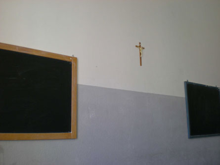 Crocifisso a scuola, Corte europea dà ragione all'Italia - crocifissoaulaF2 - Gay.it Archivio