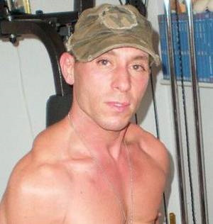 Accoltellò il suo compagno porno star, rinviato a giudizio - cuttittaF1 - Gay.it Archivio