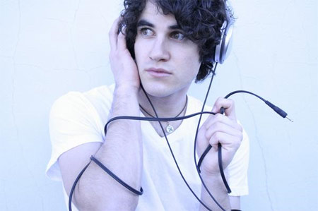 Darren Criss: "Orgoglioso di essere il nuovo gay di Glee" - darren crissF3 - Gay.it Archivio