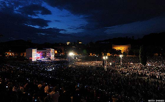 Europride, cercasi Dolce e Gabbana - degeuroprideF3 - Gay.it Archivio