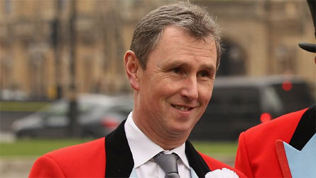 Vicepresidente del Parlamento UK accusato di violenza da due ragazzi - deputato toryF2 - Gay.it Archivio
