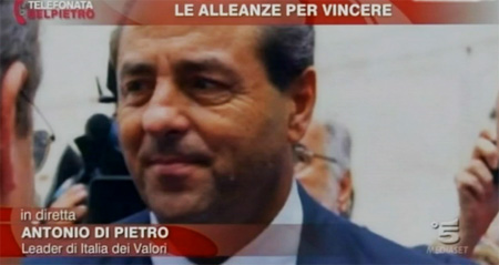 Di Pietro: "Pd e Pdl come due maschi a letto", poi si scusa - dipietro omofoboF1 - Gay.it Archivio