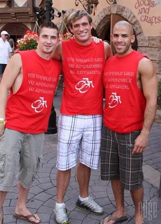 Il 2 giugno il Disney GayDay a Orlando: famiglie in rivolta - disney gay dayF2 - Gay.it Archivio
