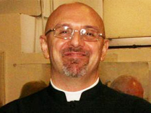 Condannato don Seppia a 4 anni e 2 mesi - donseppiacondannaBASE - Gay.it Archivio
