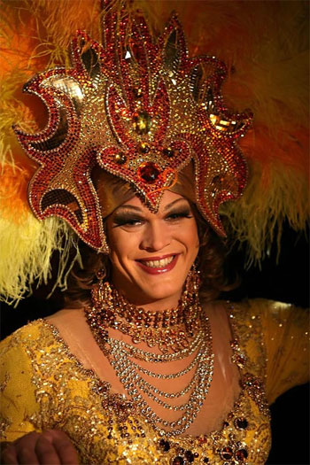 Le drag russe di "Veselchaki" invadono Berlino - dragrusseF3 - Gay.it Archivio