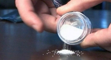 Assume la "droga del cannibale" e tenta di sbranare la ex - droga cannibaleF3 - Gay.it Archivio