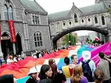 Irlanda: pronta la legge sulle unioni civili - dublinoprideBASE - Gay.it Archivio