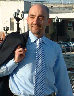 Arcigay, ecco come cambierà. Forse - enricofusco - Gay.it Archivio