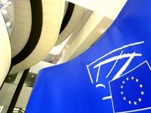 Razzismo: Eurobarometro, in Italia gay discriminati - eurobarometro2009 - Gay.it Archivio