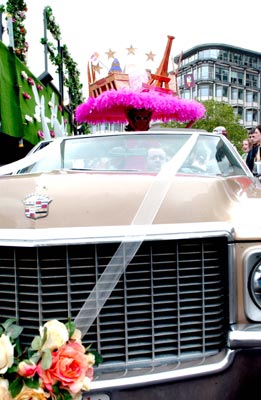 LONDRA CHIAMA, I GAY RISPONDONO - europrideF1 - Gay.it Archivio