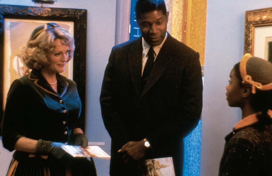 QueerCineCult: l’impeccabile melò Lontano dal Paradiso stasera su La7d - far from heaven Julianne Moore 3 - Gay.it Archivio