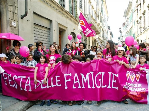 A Salerno la Festa delle Famiglie, tutte le famiglie - festadellefamiglie4 - Gay.it Archivio