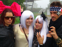 Dalle 9 del mattino, tutti in fila a Milano per Lady Gaga - gaga milano pezzoBASE - Gay.it Archivio