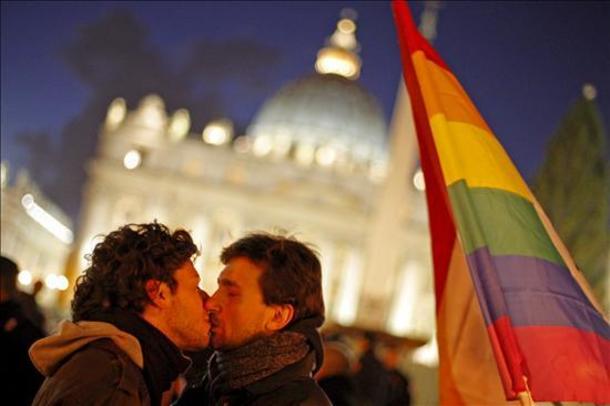 La rete dei cattolici LGBT sfida il Sinodo dei Vescovi - gay cattolici 3 - Gay.it Archivio