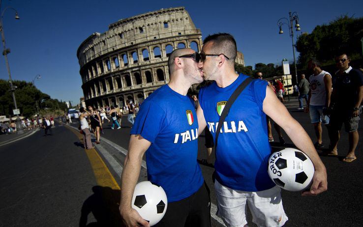 Nel 2013 saranno dieci i Gay Pride italiani - gaypride2013F1 - Gay.it Archivio
