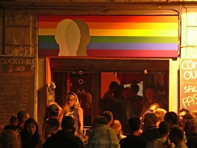 Roma, aggredita a bottigliate una ragazza sulla Gay Street - gaystreet polemicheF3 - Gay.it Archivio