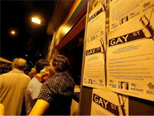 Gay Street: niente pedonalizzazione. Per ora - gaystreetlug08BASE - Gay.it Archivio