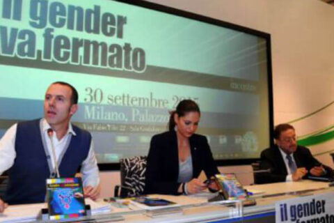 In Lombardia arriva il telefono antigender. 50000 euro spesi per nulla - gender femato lombardia 1 1 - Gay.it Archivio