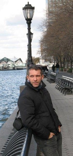 Disse sì a condom a scuola, prof. religione ora disoccupato - genesiopetrucciF1 - Gay.it Archivio