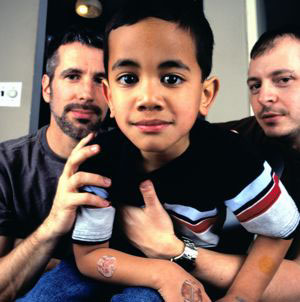 Camera approva involontariamente norma pro gay, poi si pente - genitorigay2F1 - Gay.it Archivio