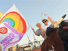 Genova: 40 mila al Pride per Questura. 200 mila per Comitato - genovastimeBASE - Gay.it Archivio
