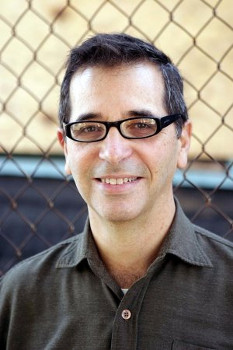Addio a Richard Glatzer, uno dei registi di Still Alice muore per SLA - glatzer addio1 - Gay.it Archivio