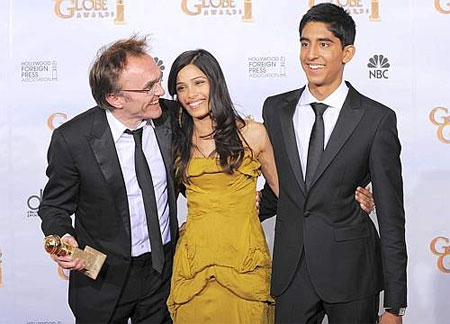 Golden Globes: niente da fare né per Milk né per Gomorra - golden09F4 - Gay.it Archivio