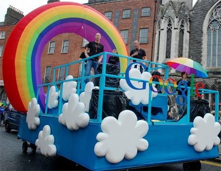 Google e la campagna "Legalize Love": leggi pro-gay ovunque - google transF5 - Gay.it Archivio