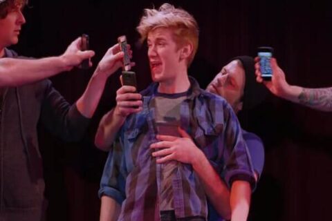 Grindr: dal Play Store... a Broadway! - grindrmusical - Gay.it Archivio