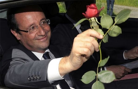 La chiesa francese contro i matrimoni gay di Hollande - hollande chiesaF1 - Gay.it Archivio