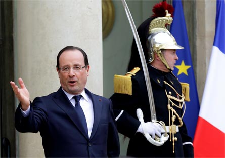 Francia: aumenta la violenza omofoba, anche in Parlamento - hollande nozzeF3 - Gay.it Archivio
