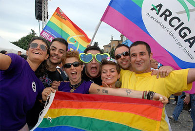 Arcigay ha deciso: il suo Congresso sarà anticipato - inchiestaarcigay3F7 - Gay.it Archivio