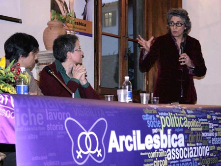 Arcilesbica: "Vogliamo decine di pride ogni anno" - intervista poloF1 - Gay.it Archivio