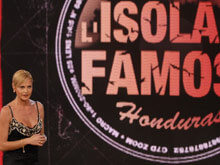 Tutti i naufraghi dell'Isola dei Famosi 7 - isolafamosi7BASE 1 - Gay.it Archivio