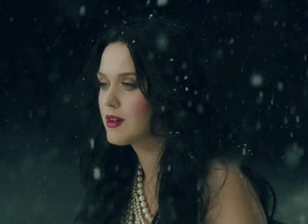 Katy Perry e le olimpiadi dell'omofobia: "Roar" è hit ufficiale - katy perry video - Gay.it Archivio